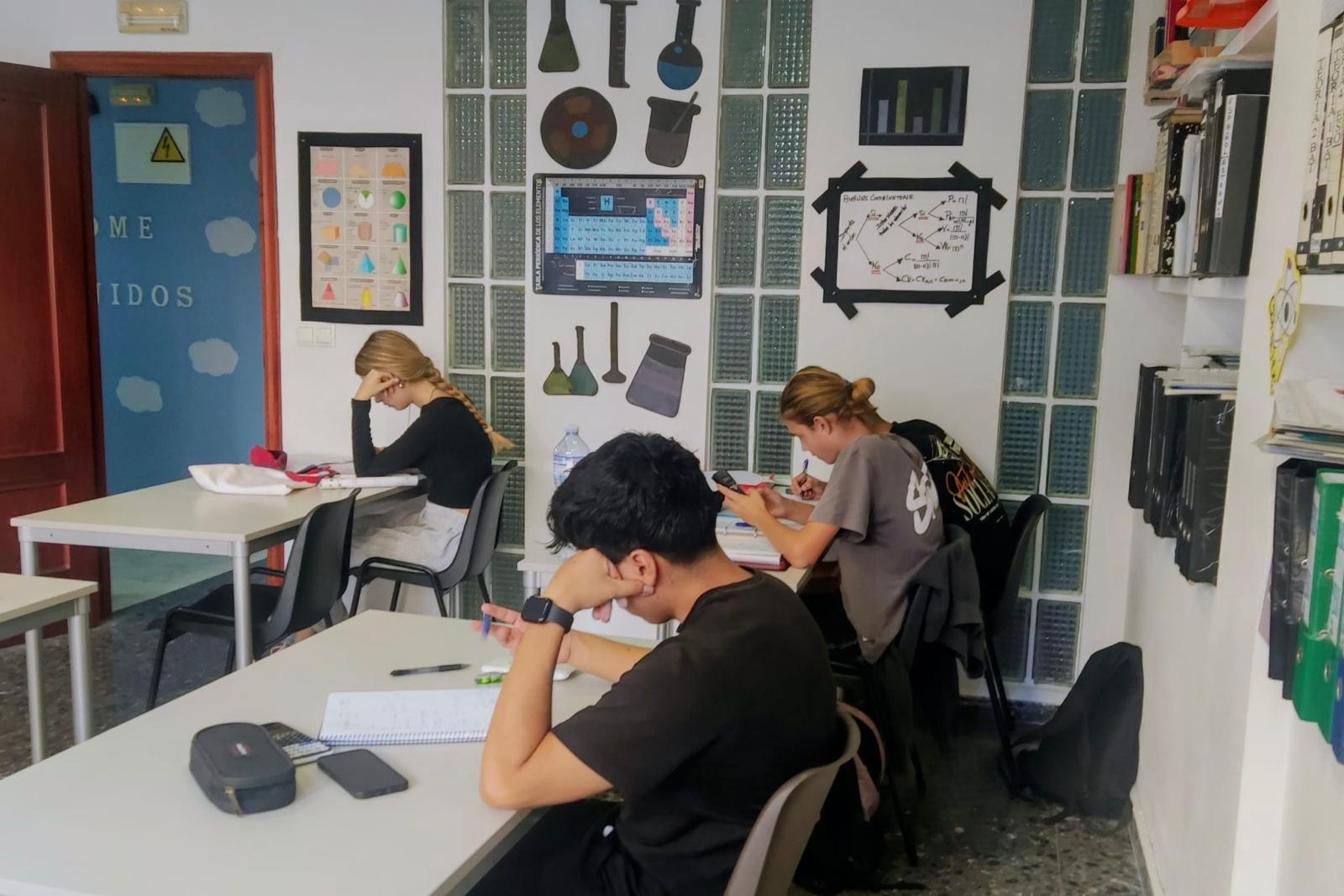 Alumnos en Tu Academia